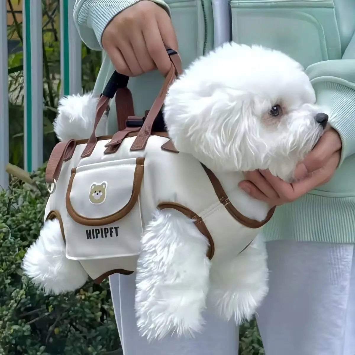 Portable Pet Carrier Bag for Dogs & Cats – Breathable Crossbody Travel Bag with Adjustable Strap, Lightweight & Multi-Pocket